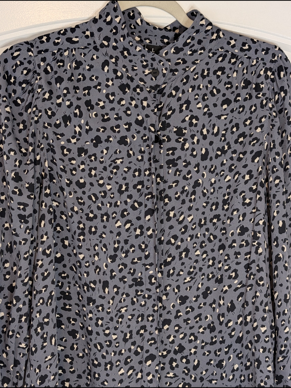Lilli Sucre Slate Blue-Gray Leopard Animal Print Button Down Shirt - Picture 4 of 14